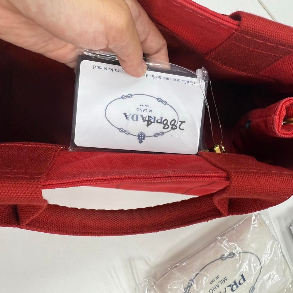 Authentic Red Prada Canapa - Picture 11 of 16